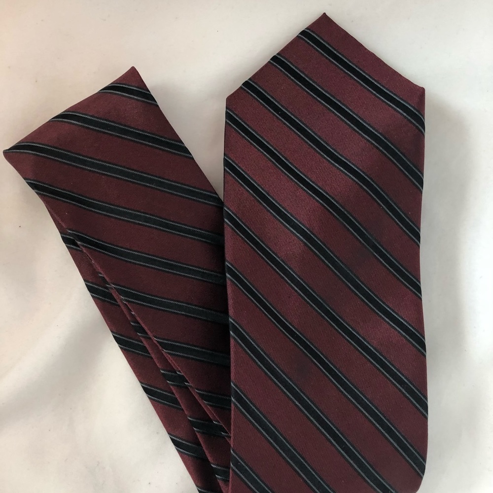 Claiborne Tie